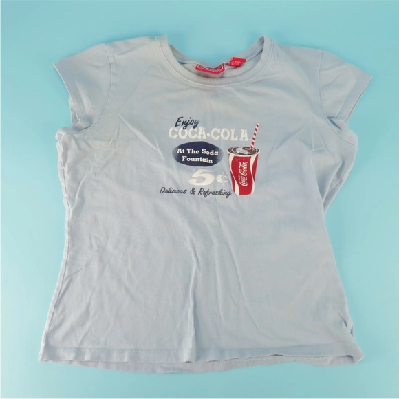 Coca Cola Brand Women’s Short Sleeve Shirt Size XL Delicious And Refreshing - Picture 1 of 4